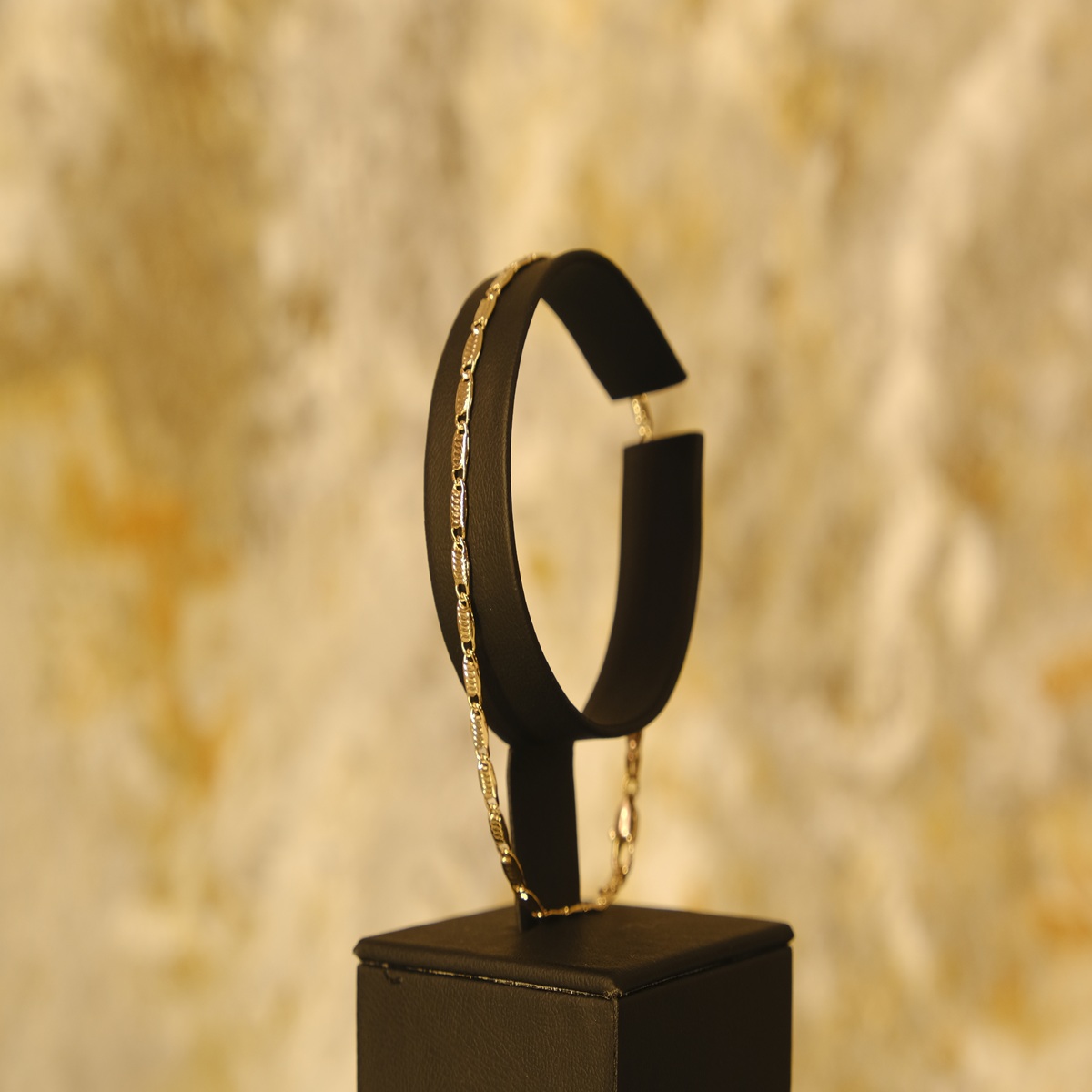 What Are the Top Gold Jewellery Brands You Can Trust in 2025?