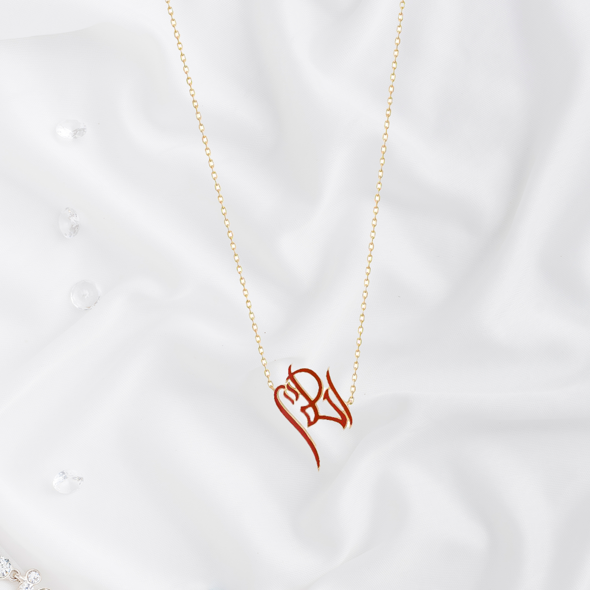 Discover why Dubai is choosing 18K Gold Arabic Calligraphy Necklaces